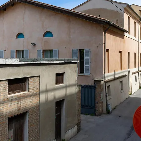 شقة Palazzo Farini 4 *