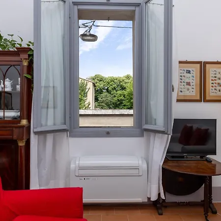 Palazzo Farini 4 شقة *