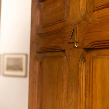 شقة Palazzo Farini 4 رافيننا